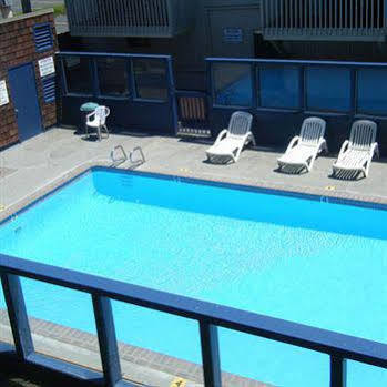Cozy Cove Beachfront Resort Inn Lincoln City Extérieur photo